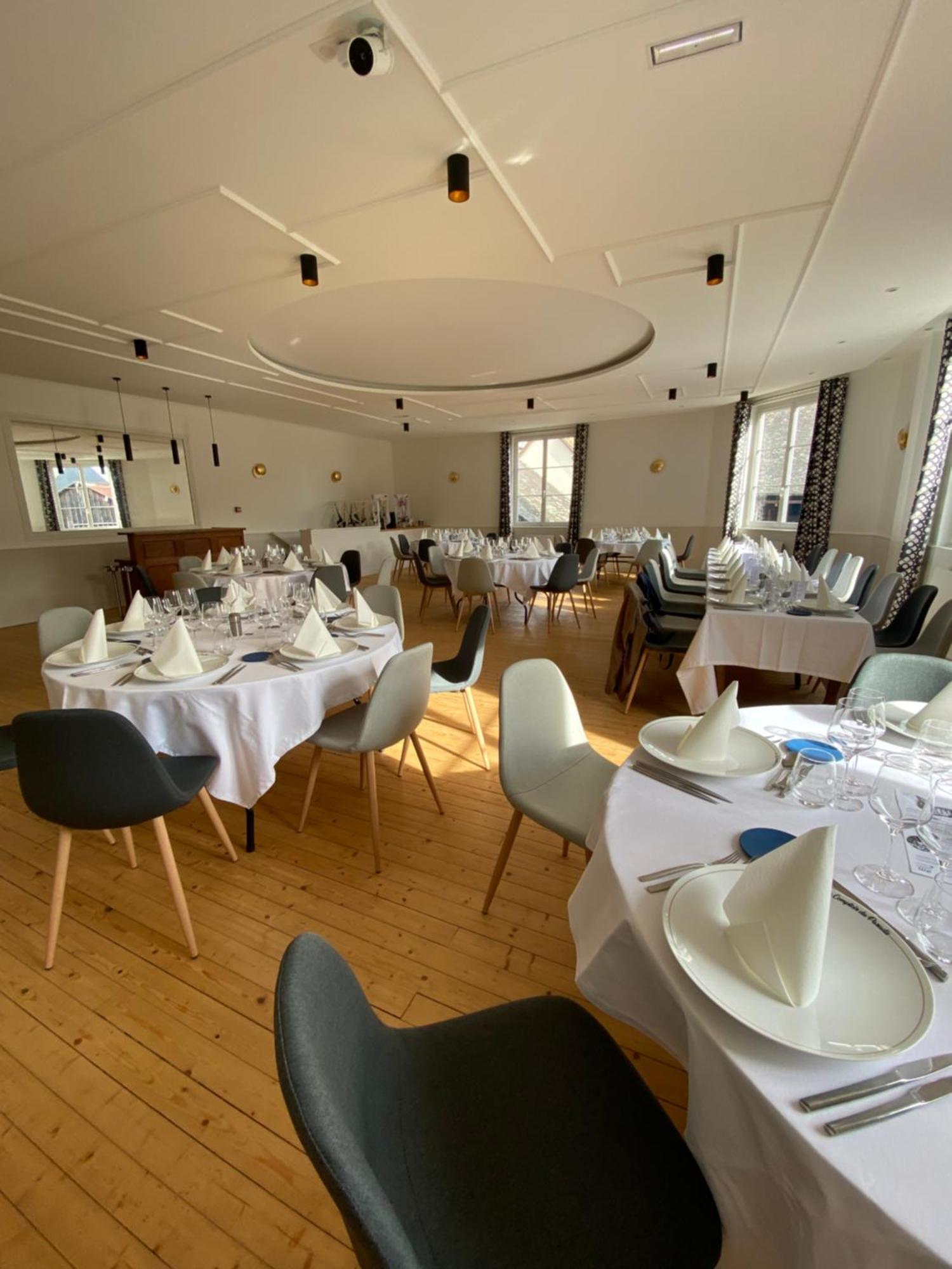 Le Comptoir Du Paradis La Ferté-Frênel Esterno foto